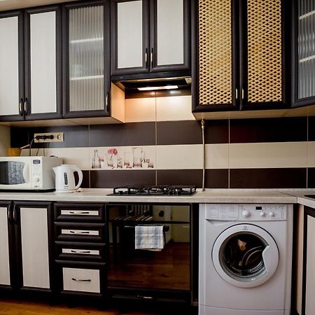 Apartment On Valova Street Lviv Exterior photo