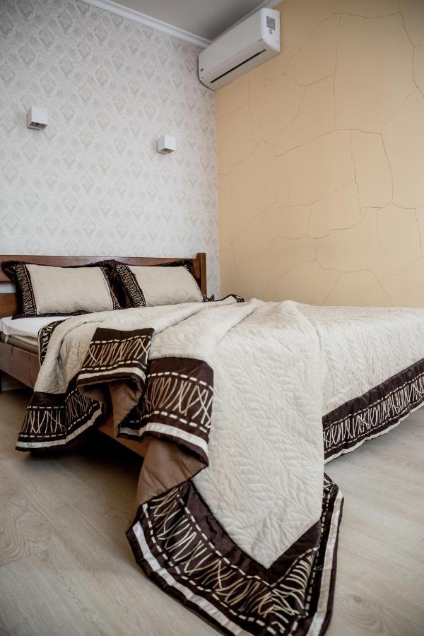 Apartment On Valova Street Lviv Exterior photo